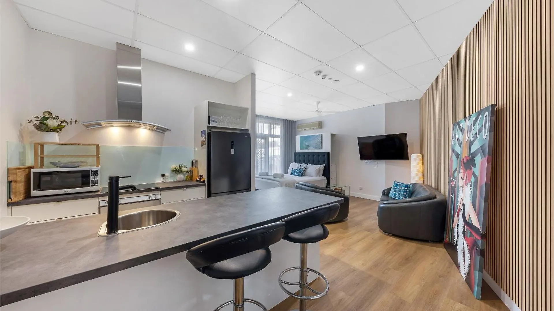 Modern Studio In Heart Of 물루라바 아파트