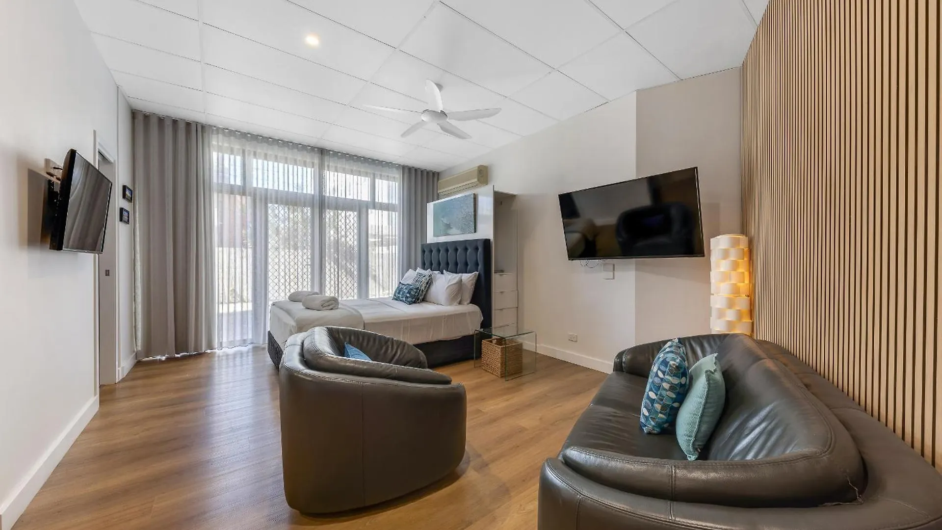 Modern Studio In Heart Of Mooloolaba 0*,
